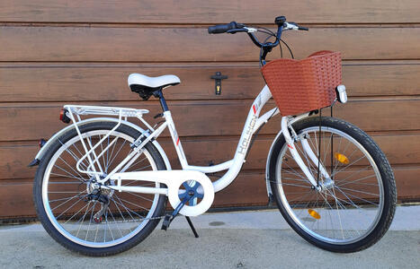 26-as, váltós női kerékpár 02